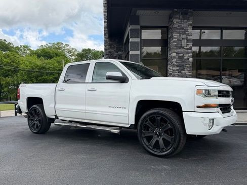 Used 2017 Chevrolet Silverado 1500 LT w/ All Star Edition AWD/4WD image 14