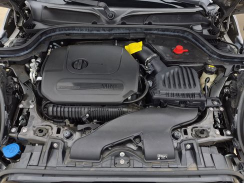 Used 2020 MINI Cooper S w/ Premium Package image 9