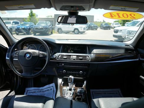 Used 2014 BMW 528i xDrive Sedan AWD/4WD image 10
