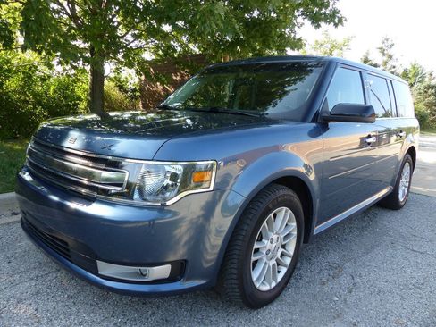Used 2019 Ford Flex SEL w/ Equipment Group 202A AWD/4WD image 5