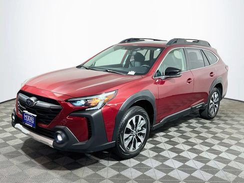Used 2024 Subaru Outback Limited AWD/4WD image 3