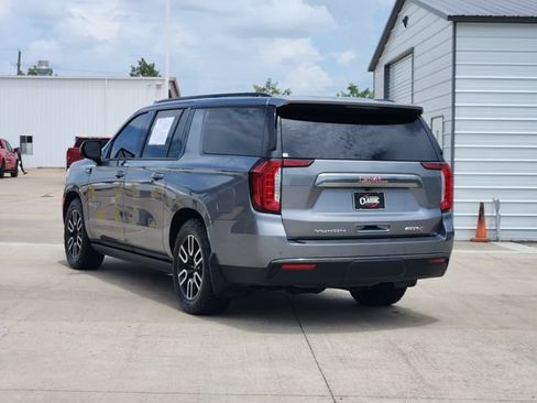 Used 2021 GMC Yukon XL AT4 w/ AT4 Premium Plus Package AWD/4WD image 5