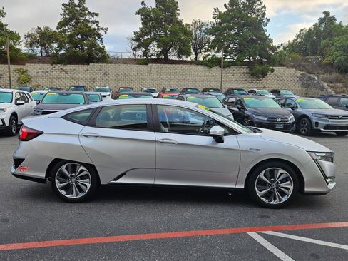 Used 2018 Honda Clarity Touring image 6