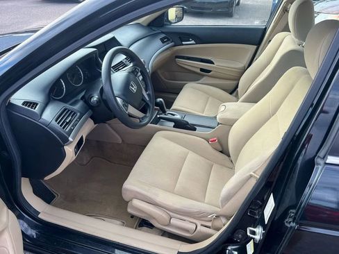 Used 2012 Honda Accord LX image 5