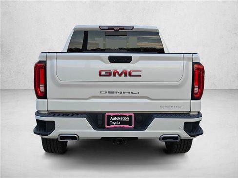 Used 2020 GMC Sierra 1500 Denali w/ Denali Ultimate Package AWD/4WD image 7