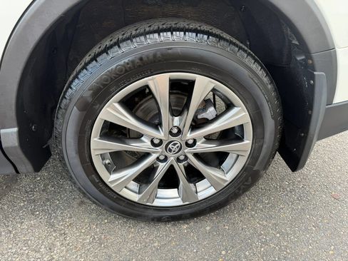 Used 2017 Toyota RAV4 Limited w/ Advanced Technology Package image 73