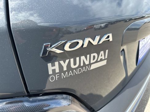 Used 2023 Hyundai Kona SEL w/ Cargo Package AWD/4WD image 6