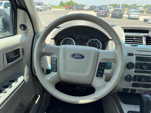 Used 2012 Ford Escape XLT FWD image 12