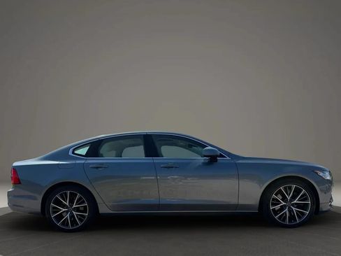 Used 2017 Volvo S90 T6 Momentum w/ Vision Package AWD/4WD image 6