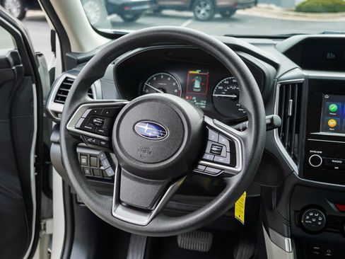 Used 2023 Subaru Forester AWD/4WD image 30