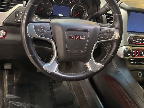 Used 2016 GMC Yukon SLE w/ Convenience Package AWD/4WD image 10