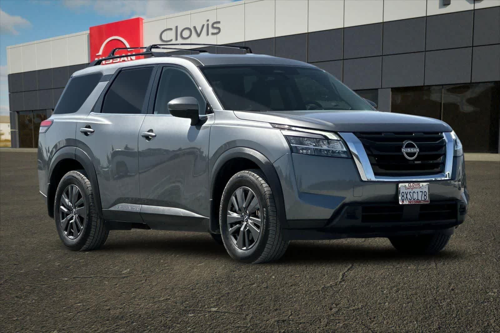 Certified 2022 Nissan Pathfinder SV FWD image 10