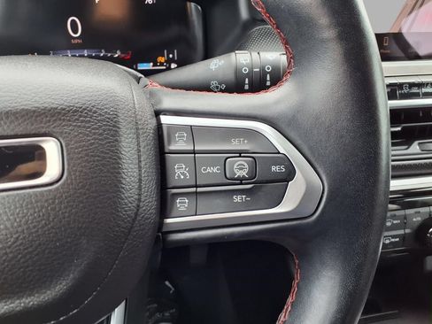 Used 2022 Jeep Compass Trailhawk w/ Trailhawk Elite Group AWD/4WD image 14