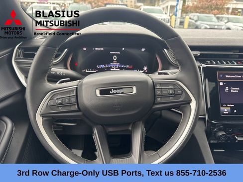 Used 2023 Jeep Grand Cherokee L Laredo AWD/4WD image 27
