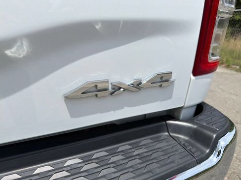 Used 2024 RAM 2500 Tradesman w/ Chrome Appearance Group AWD/4WD image 16