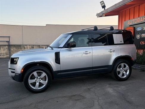 Used 2020 Land Rover Defender 110 First Edition AWD/4WD image 6