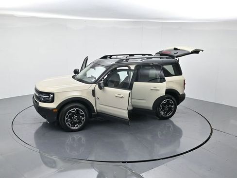 New 2025 Ford Bronco Sport Outer Banks w/ Outer Banks Tech Package+ image 45