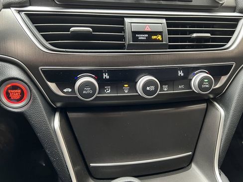 Used 2018 Honda Accord LX image 22