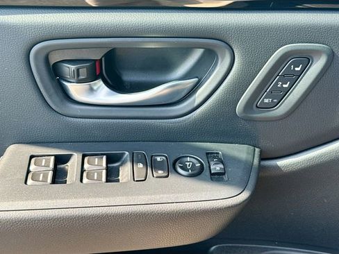 Used 2023 Honda Pilot EX-L image 17