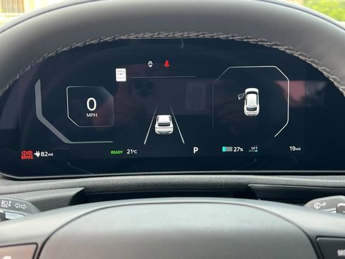 New 2025 Kia EV6 Light w/ Light LR Technology Package image 17