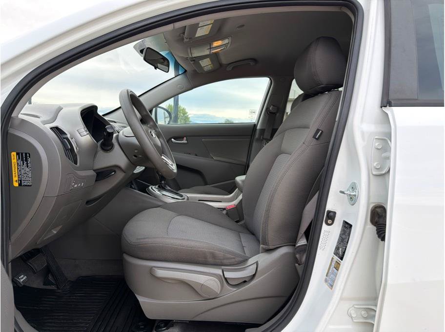 Used 2015 Kia Sportage LX AWD/4WD image 10