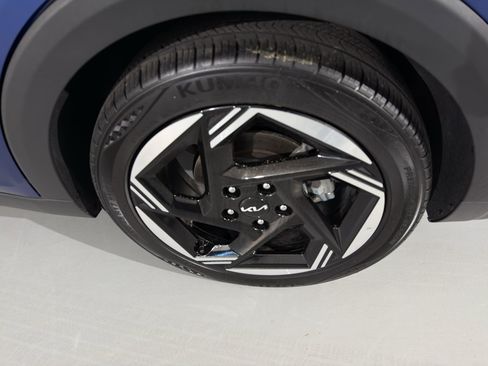 Used 2025 Kia K4 EX image 6