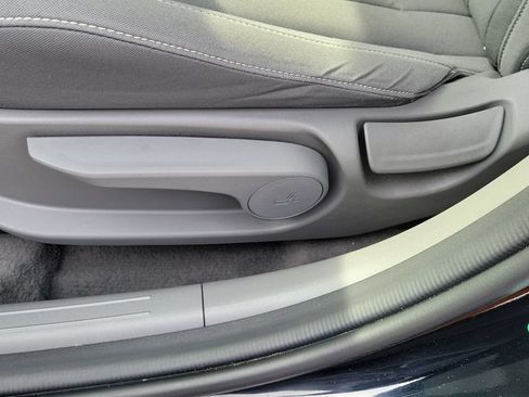 Used 2023 Hyundai Elantra SEL w/ Convenience Package FWD image 16