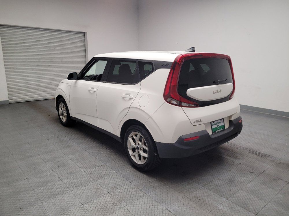 Used 2022 Kia Soul LX w/ Technology Package FWD image 5
