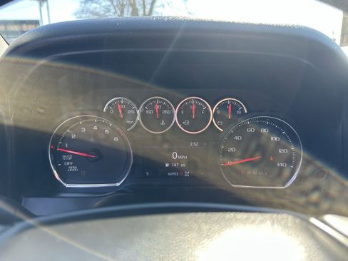 Used 2019 Chevrolet Silverado 1500 LT Trail Boss image 33