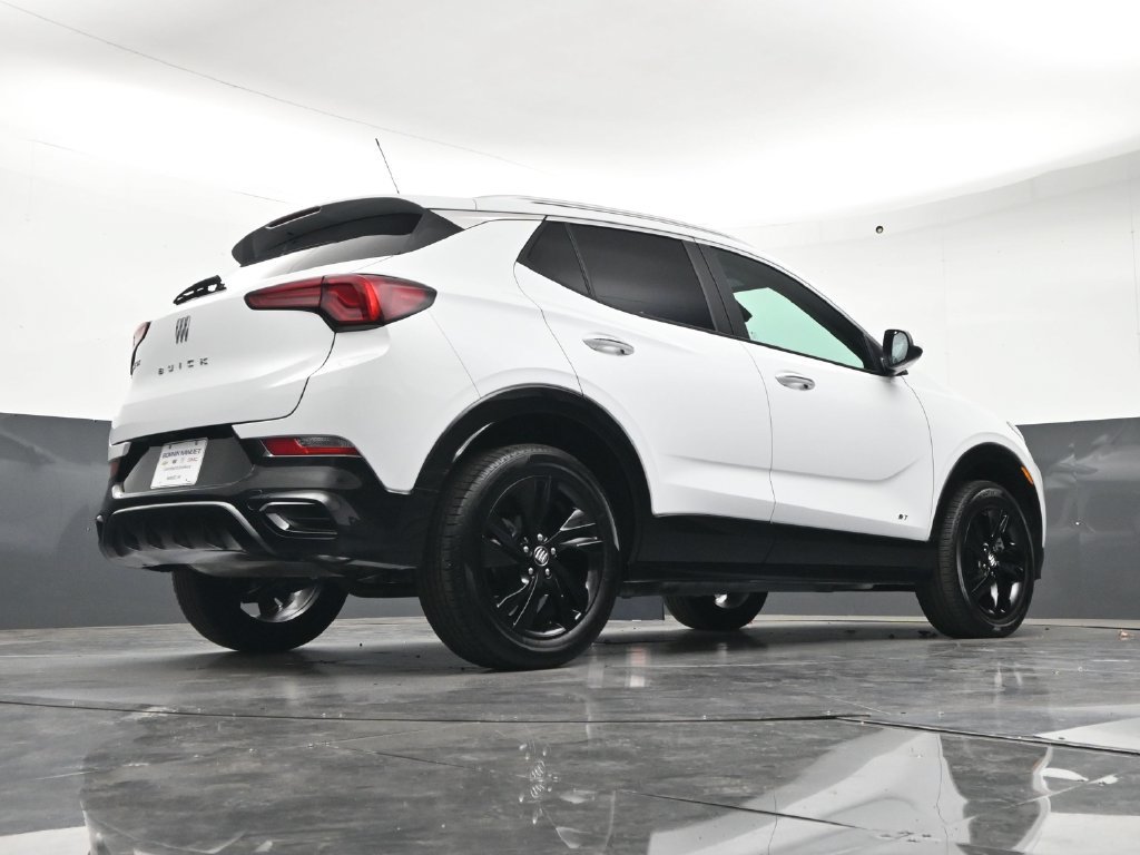 Used 2026 Buick Encore GX Sport Touring AWD/4WD image 28