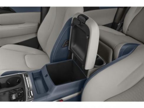 Used 2025 Kia Carnival SX Prestige FWD image 16