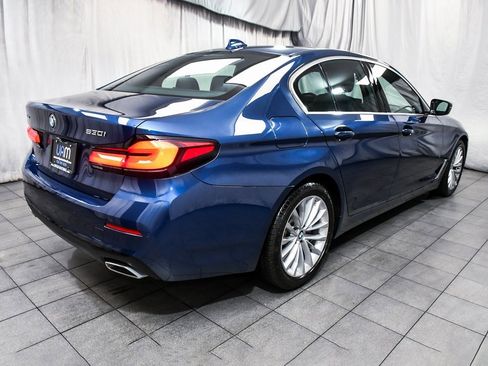 Used 2023 BMW 530i xDrive w/ Premium Package image 6