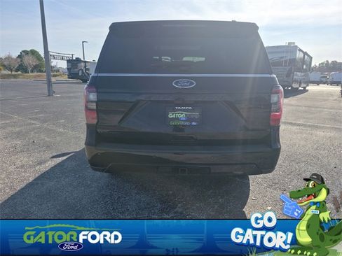 Used 2021 Ford Expedition Limited image 6
