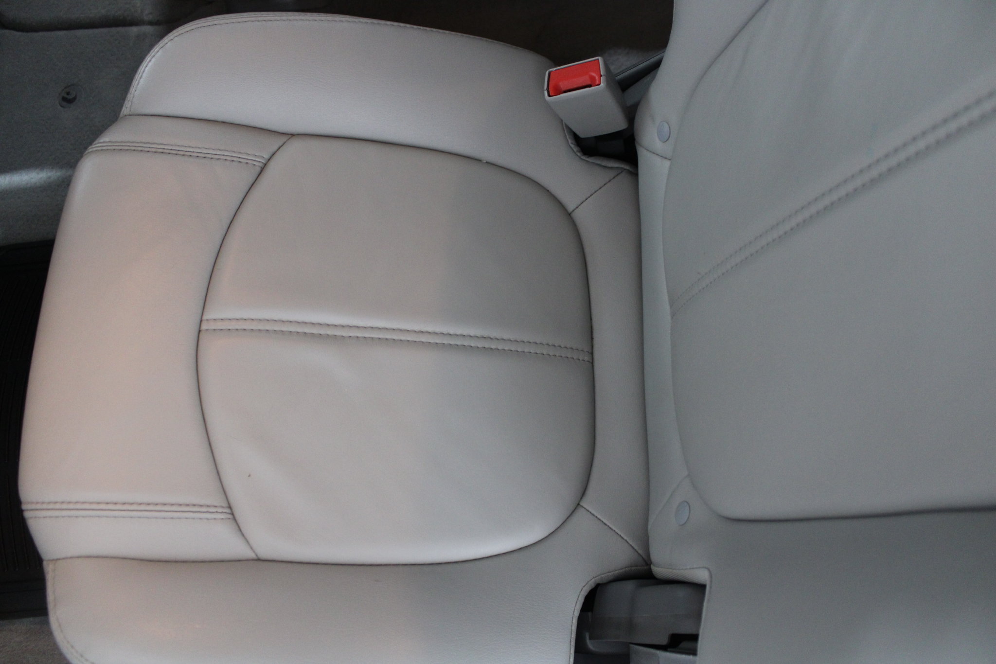 Used 2015 GMC Acadia SLT FWD image 17