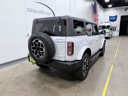 Used 2023 Ford Bronco Outer Banks AWD/4WD image 7
