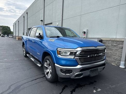 Used 2020 RAM 1500 Laramie AWD/4WD image 5