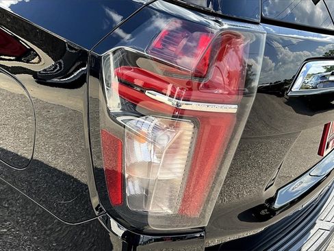 Used 2023 Chevrolet Tahoe LT image 30