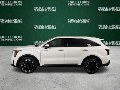 Used 2025 Kia Sorento EX image 8