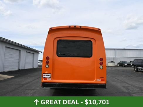 Used 2003 Ford E-450 and Econoline 450 RWD image 47