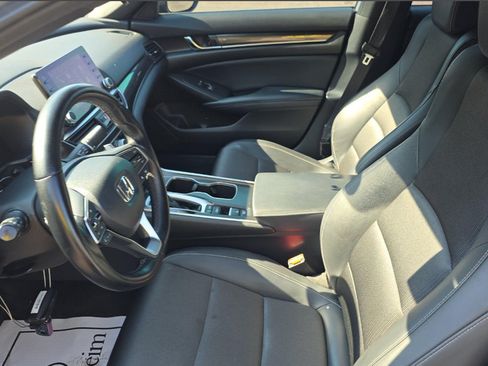 Used 2022 Honda Accord Sport image 8