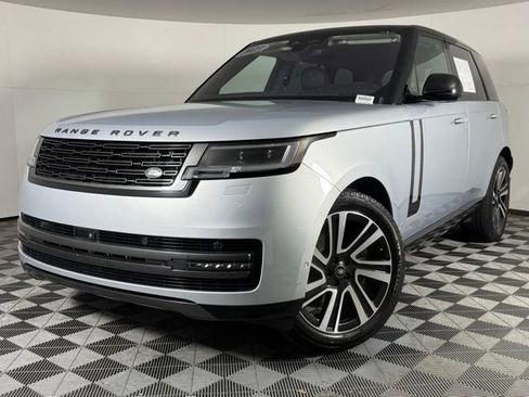 Used 2023 Land Rover Range Rover SE AWD/4WD image 1