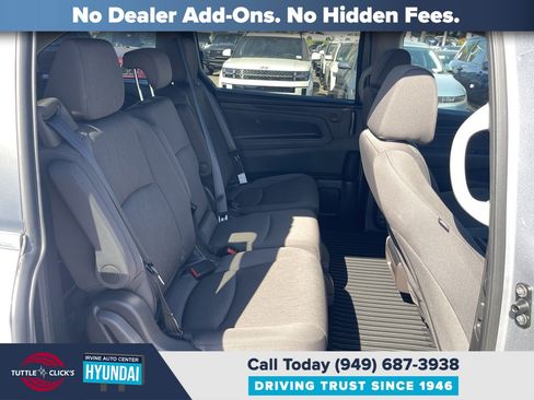 Used 2024 Honda Odyssey EX image 17