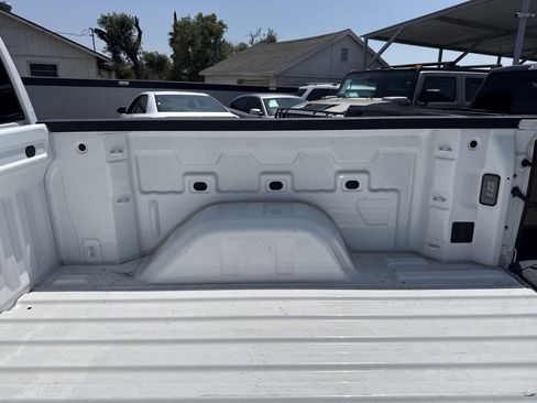 Used 2020 Chevrolet Silverado 1500 LT w/ Convenience Package RWD image 15