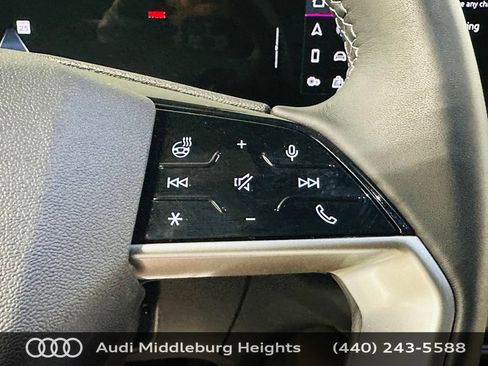 Certified 2025 Audi Q5 Premium AWD/4WD image 19