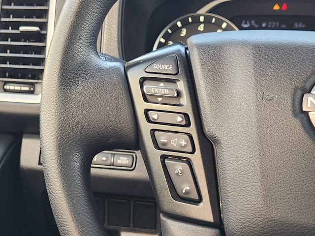 Used 2024 Nissan Frontier SV w/ Technology Package RWD image 28