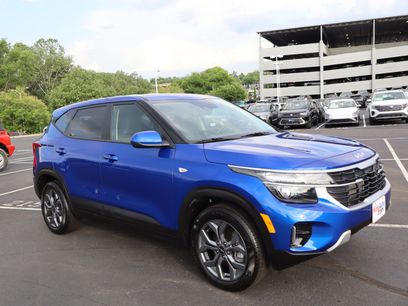 Certified 2024 Kia Seltos LX