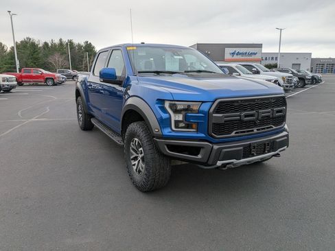 Used 2018 Ford F150 Raptor w/ Equipment Group 802A Luxury image 1