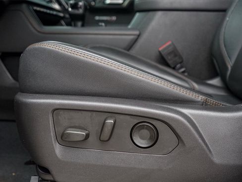 Used 2023 GMC Sierra 1500 AT4 w/ AT4 Premium Package image 21