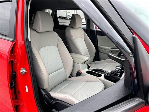 Used 2022 Kia Soul LX image 11