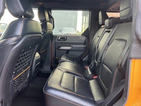 Used 2021 Ford Bronco Badlands image 17